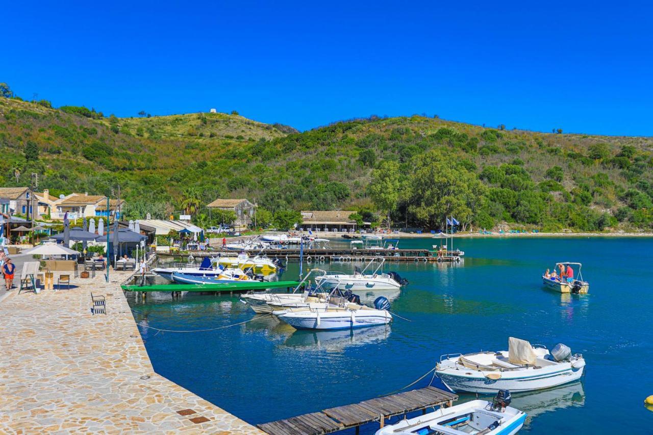 Theophilos Dio Agios Stefanos  Esterno foto