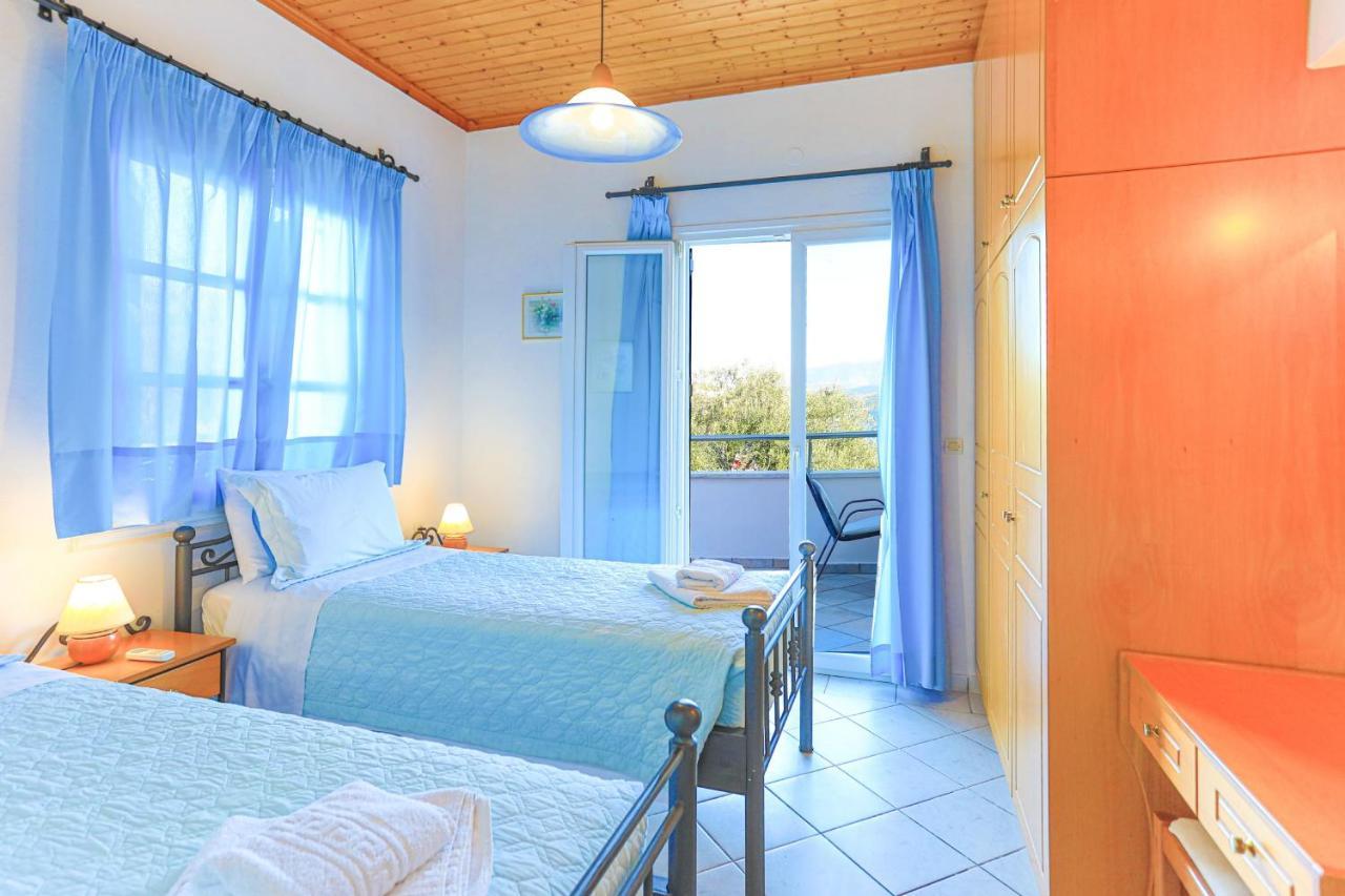 Theophilos Dio Agios Stefanos  Esterno foto